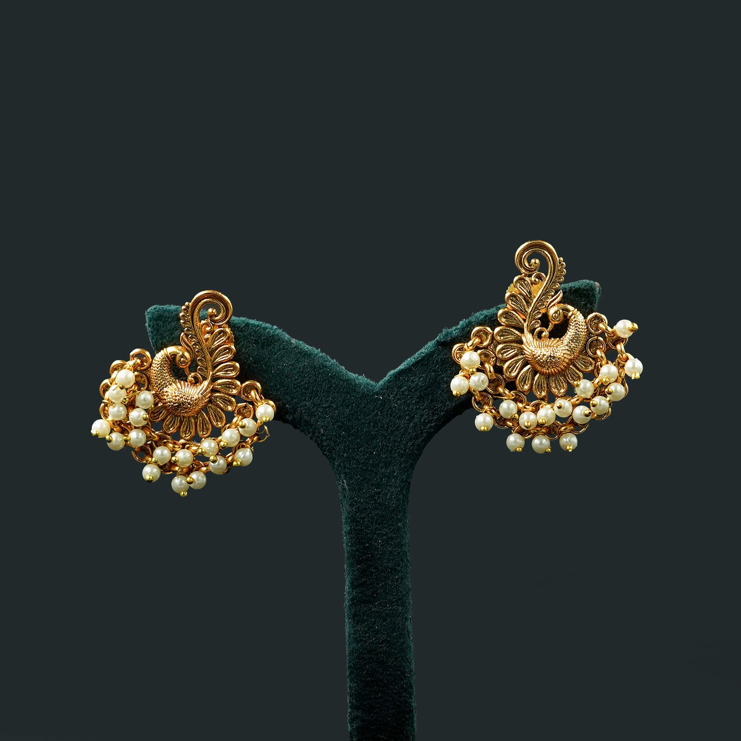 Pearl Necklace Set with Peacock Pendant (ME31N)