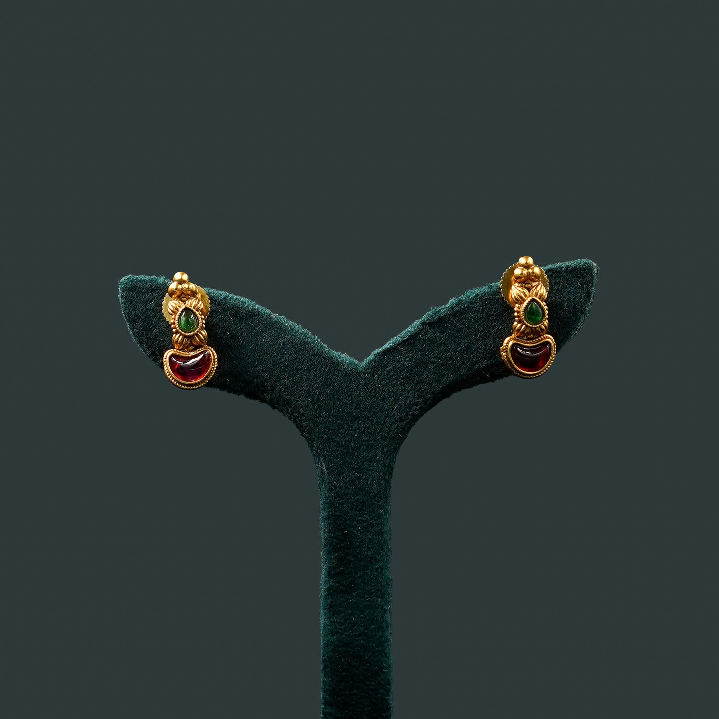 Green-Ruby Kemp Stone Neckpiece Set (ME46N)