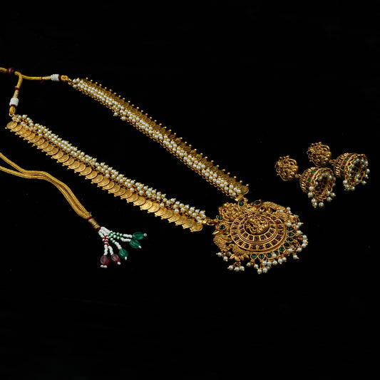 Idol coin white beads with lakshmi pendant haram (ME4N)