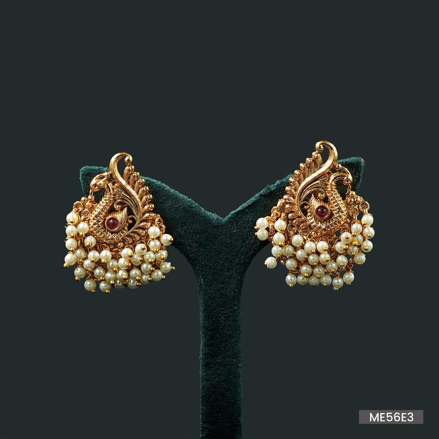 Earrings (ME56E3)