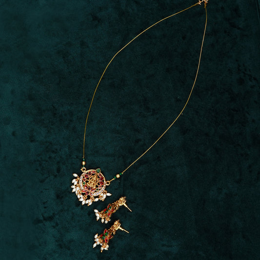 Thread Mala With Lakshmi Pendant With Earrings (ME6N)