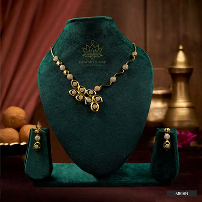 AD White Drop Wave Necklace (ME18N)