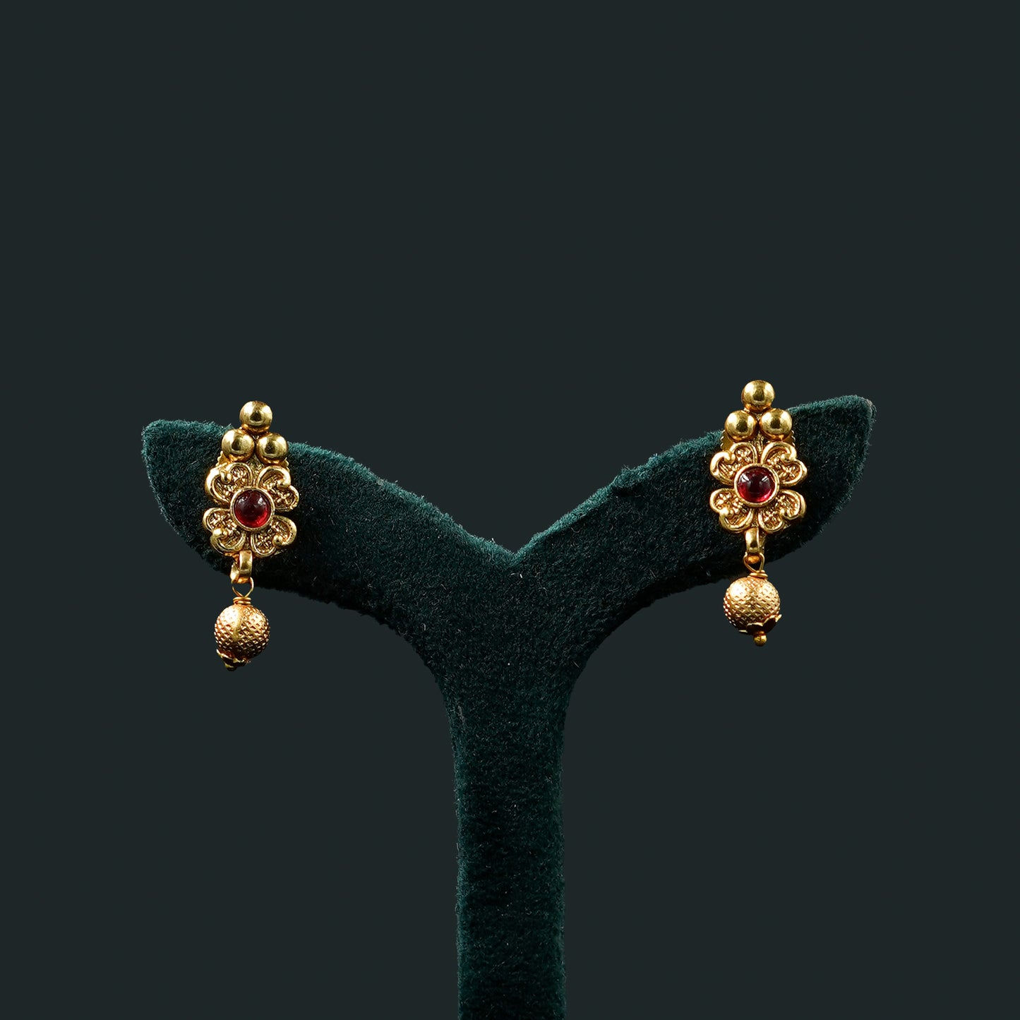 Multi Floral Hanging Gold Beads Necklace Set (ME39N)