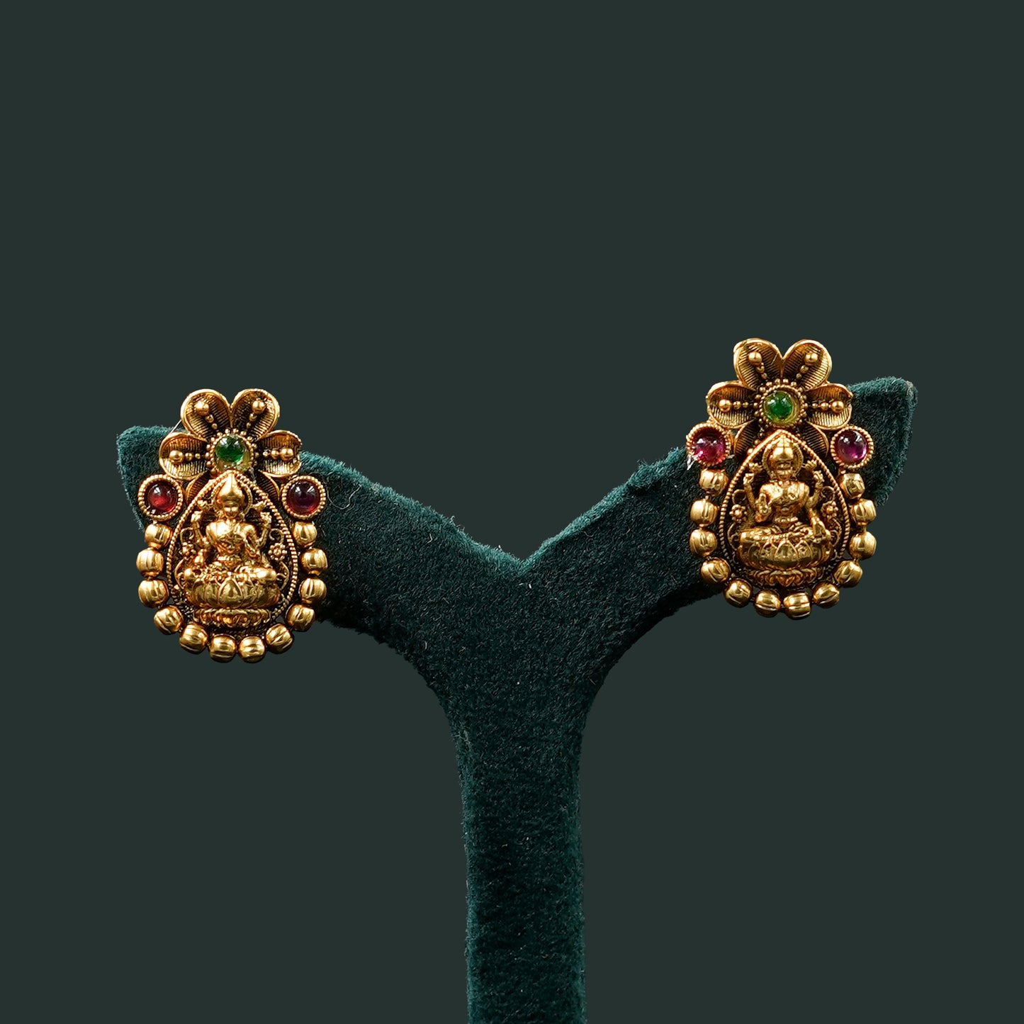 Lakshmi Multi Pendant Temple Jewellery Set (ME36N)
