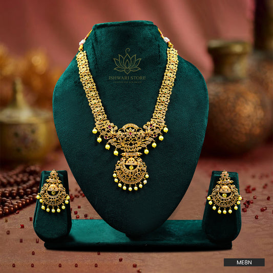 AD Gold Plated Neckpiece With Earrings (ME8N)