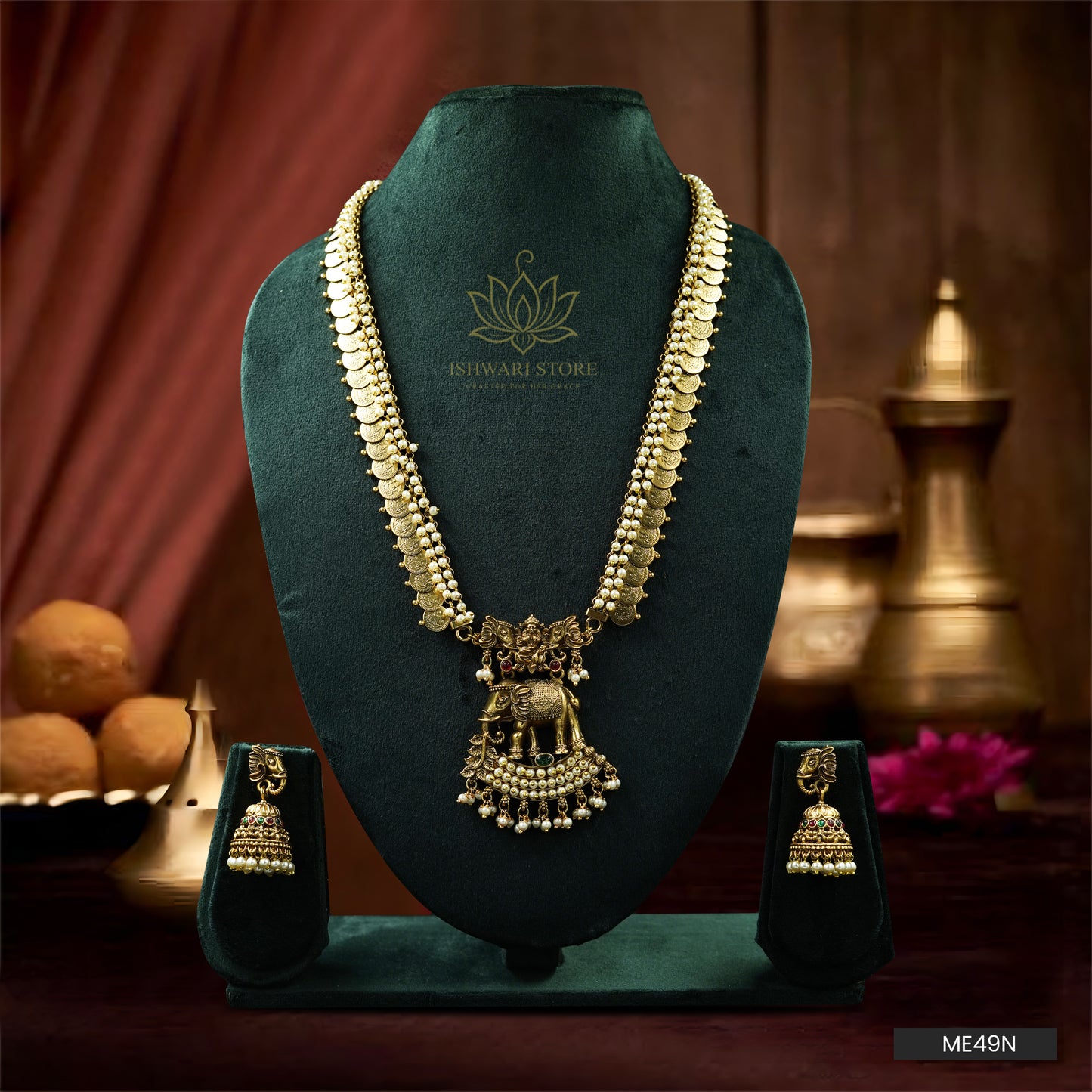 Idol coin white bead haram with elephant pendant (ME49N)