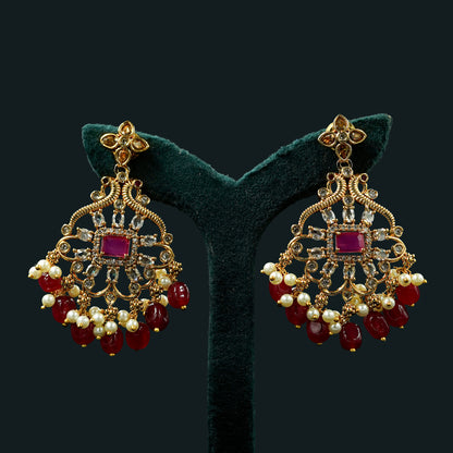 Matte finish ruby-white beaded block stone necklace (ME14N)