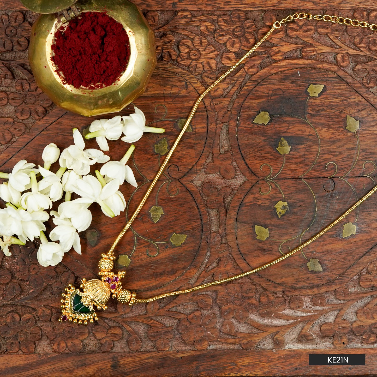 Lakshmi Kasu Temple Pendant Necklace (KE21N)