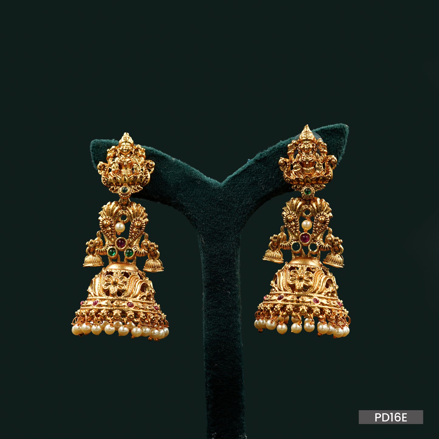 Earrings (PD16E)