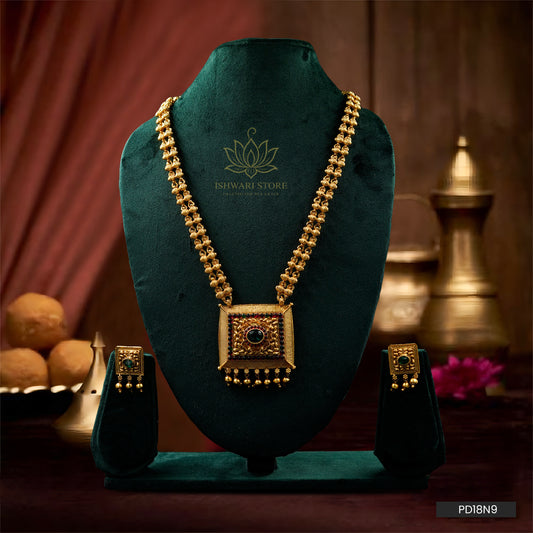 Rajavalli Antique Necklace Set (PD18N9)