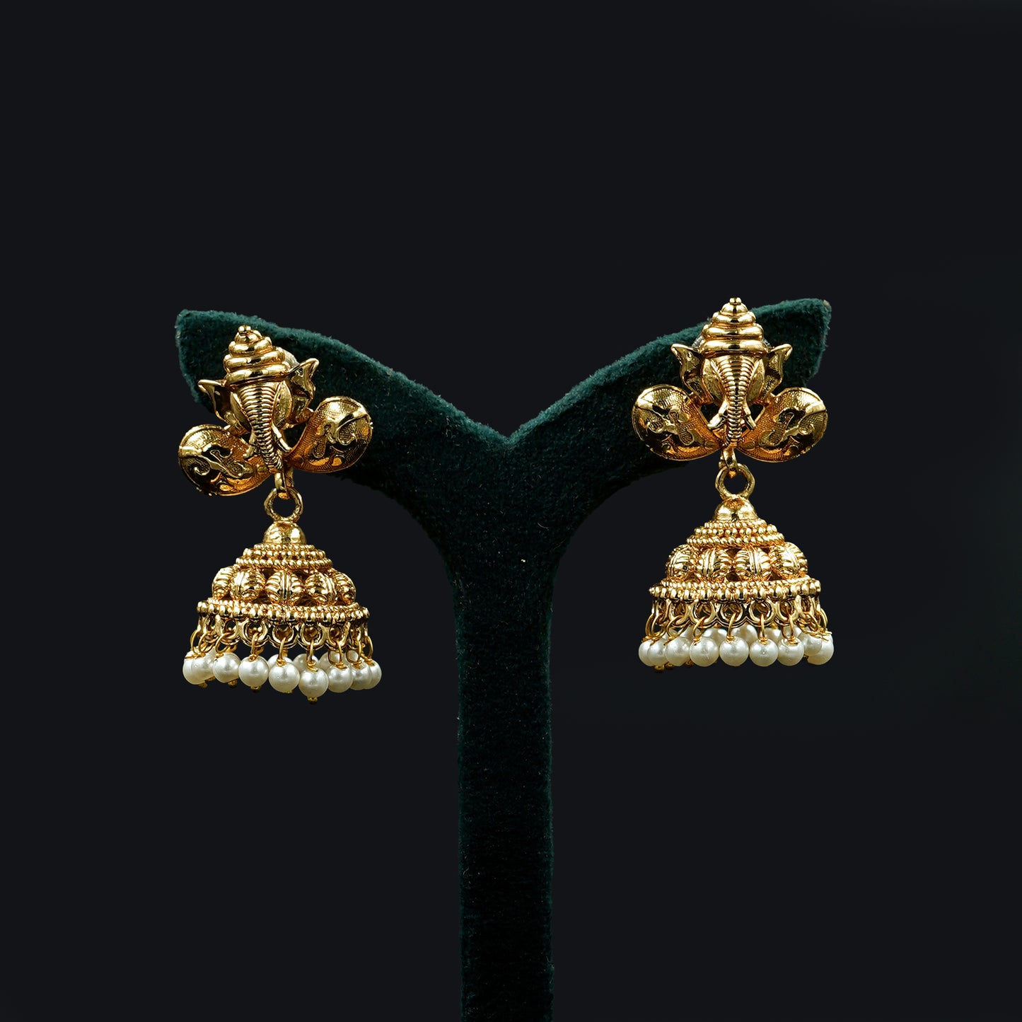 Gajamukha Lakshmi Pearl Necklace Set (PD2N)