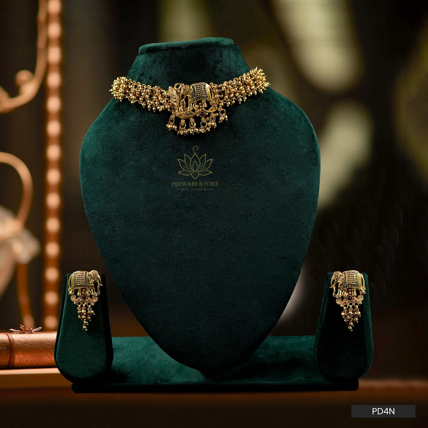 Elephant Motif Choker Set (PD4N)