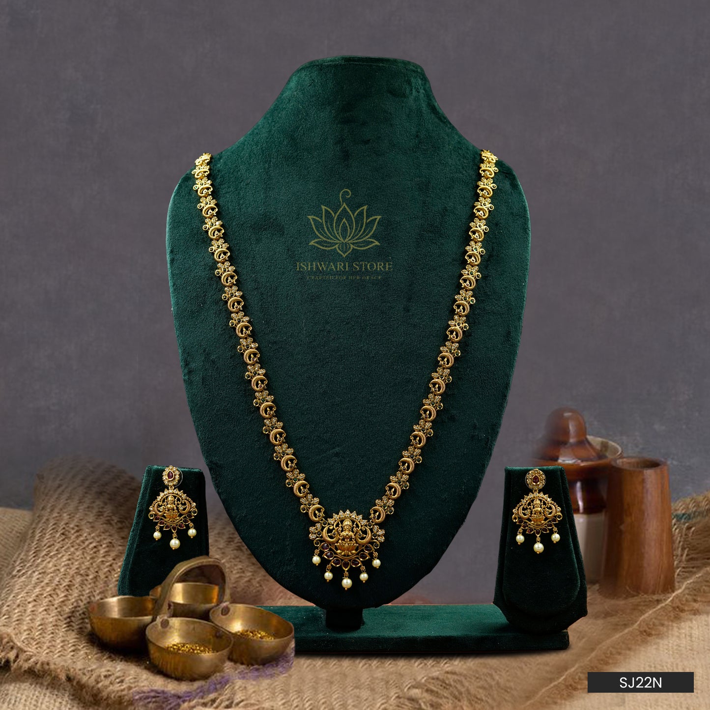 Antique Lakshmi Coin Necklace Set (SJ22N)