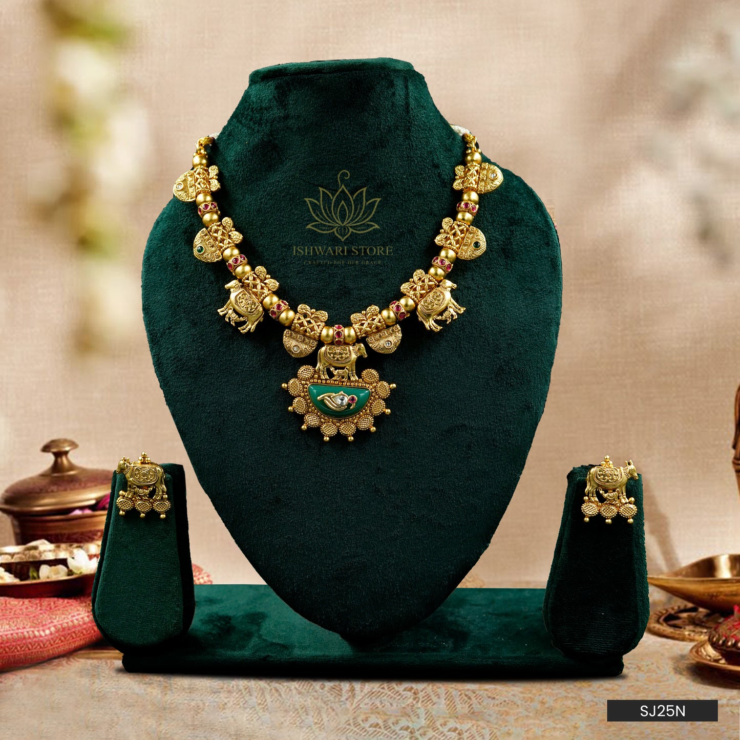 Regal Lakshmi Heritage Necklace Set (SJ25N)