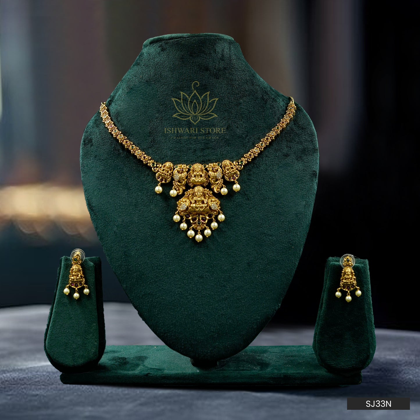 Lakshmipadmam Antique Necklace Set (SJ33N)